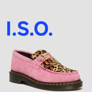 Pink Suede Loafers with Leopard Print